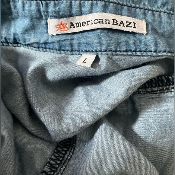 American Bazi Long Denim Crisp Button-Up Women’s Size L - Picture 4 of 4